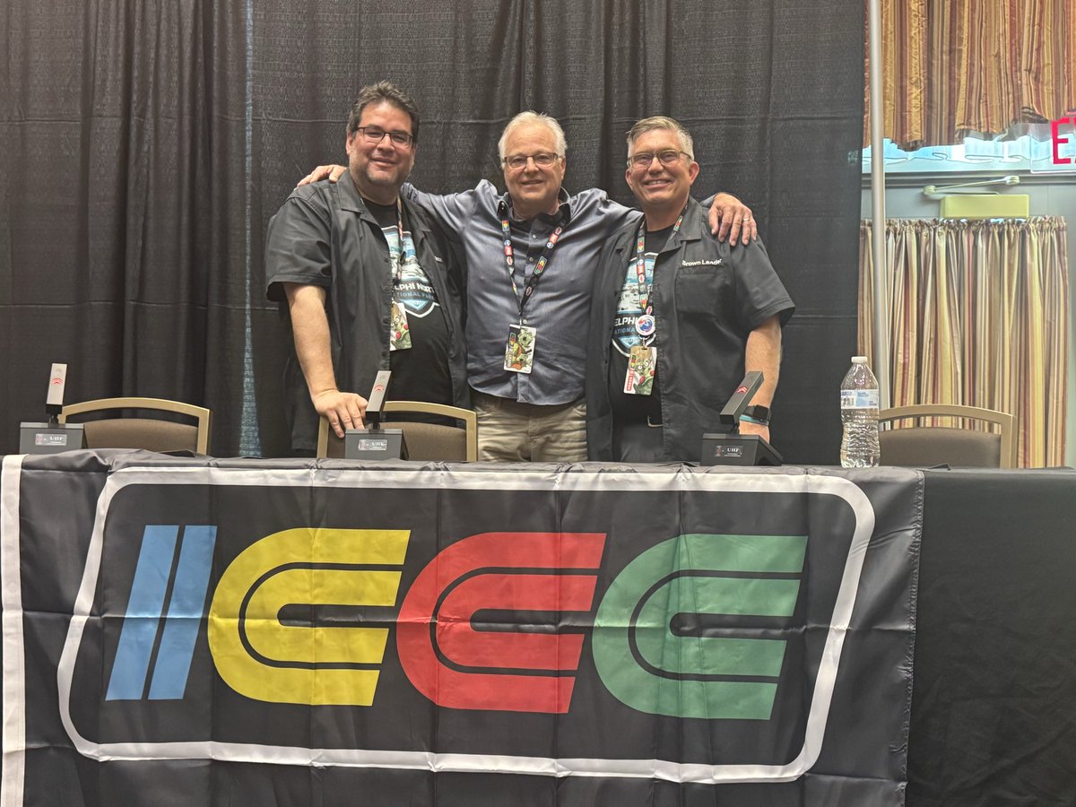 Brown_Squadron's tweet photo. Day 2 Update from @ICCCNashville 2026
Thank you to the #ICCCon team for allowing us to host not one but THREE podcasts today from the ICCC Podcast Stage. We had our scheduled episode w/ William Katt (Amazing). We also interviewed voice actress Sara Cravens (Fantastically Fun) and @ILMVFX Model Maker & Archivist Nelson Hall (🤯). You can find all of the episodes on the ICCC Facebook and YouTube channels.