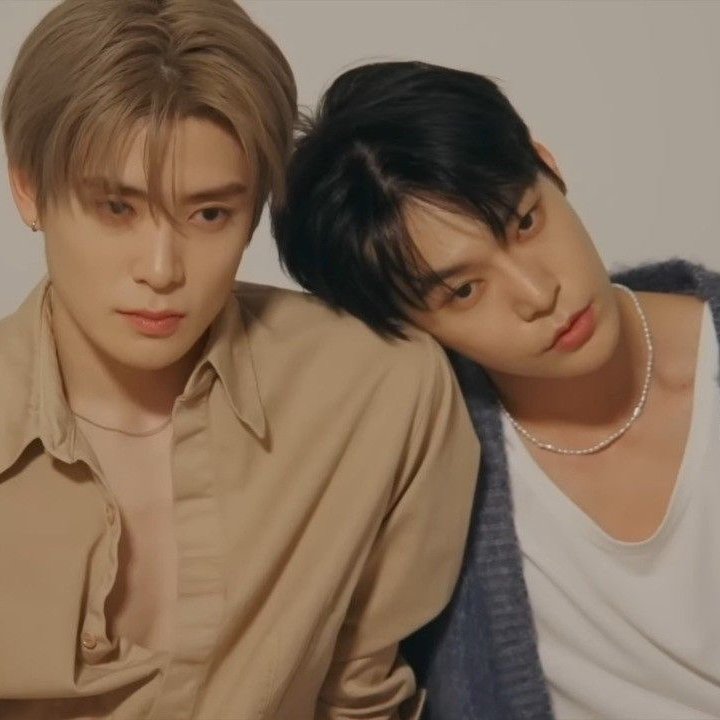 analvsjaedo's tweet photo. Level 1                                                 Level 100 https://t.co/TfgD0NSLp4