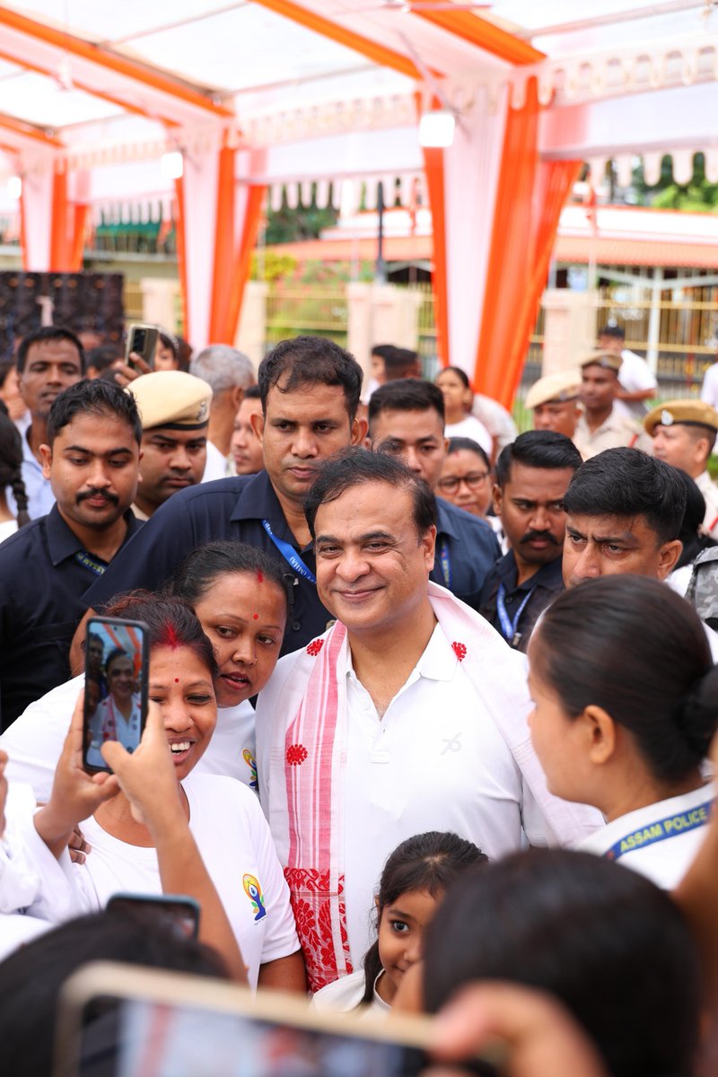 himantabiswa's tweet photo. @narendramodi @nsitharaman Over the last 12 years, through the #YogaDay, we have been promoting the way to an active and disease free lifestyle.

From kids to the elderly, Yoga helps everyone heal and stay rejuvenated and our Pradhan Mantri ji is leading from the front in showing us the benefits of Yoga! https://t.co/j6C2AjNNtf