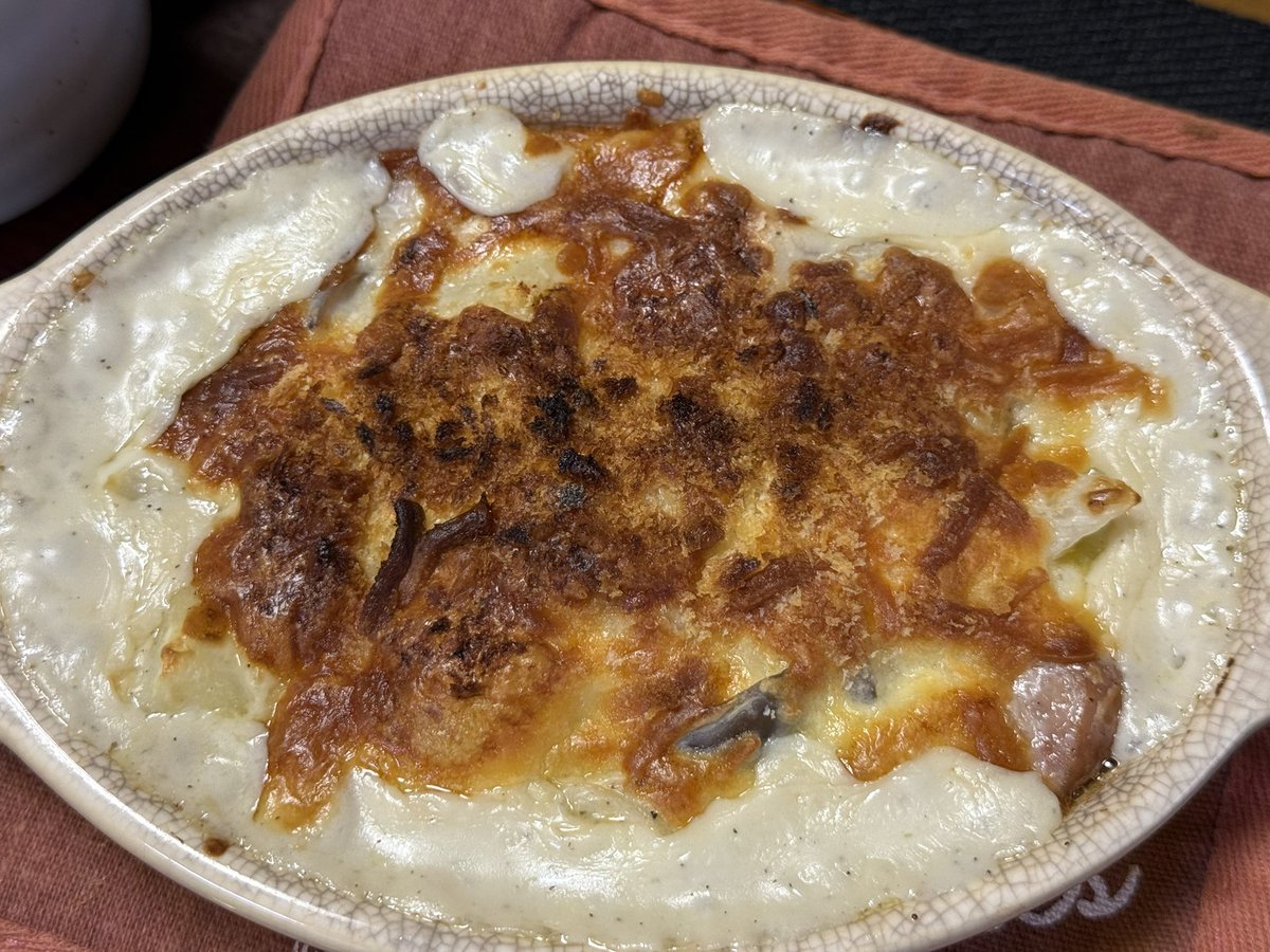 otomenano_yo's tweet photo. お昼ご飯🍚！ポテトグラタン作った！ https://t.co/V86lcCJfc8