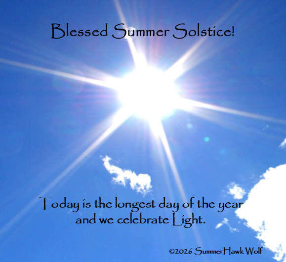 SummerHawkWolf's tweet photo. Blessed Summer Solstice🌞 – 4.34 am e.s.t.!
Sunday is the longest day of the year &amp; we celebrate Light🌞
The blooms of the flowers💐and the fullness of nature are a beautiful reminder to open to receive the deepening Spiritual energies. https://t.co/bWbLXr98e7