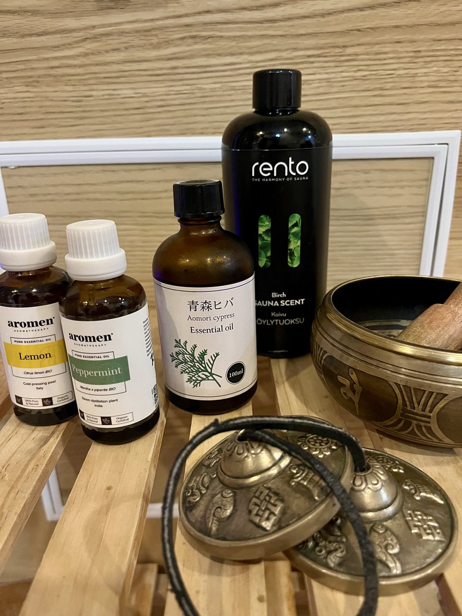 asakoyoga's tweet photo. 本日のアロマ🌱

ヨガ🧘‍♀️
レモンペパーミント＆青森ヒバ

瞑想🧘
バーチ

日本戦🇯🇵⚽️
スカイスパもアツく応援してます📣

#スカイスパYOKOHAMA
#サウナメディテーション https://t.co/D3wZ4oXI2p