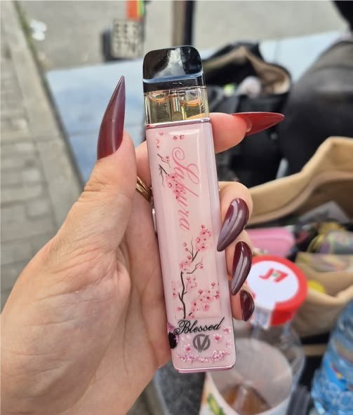 aliceangelique's tweet photo. manifesting a pink vaporesso xros pro 2 https://t.co/qXUkWD5JD4