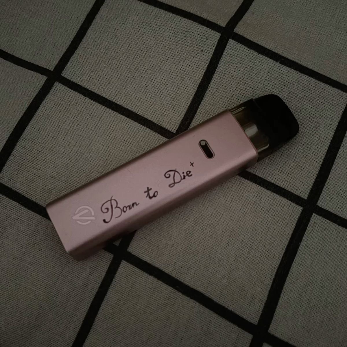 aliceangelique's tweet photo. manifesting a pink vaporesso xros pro 2 https://t.co/qXUkWD5JD4