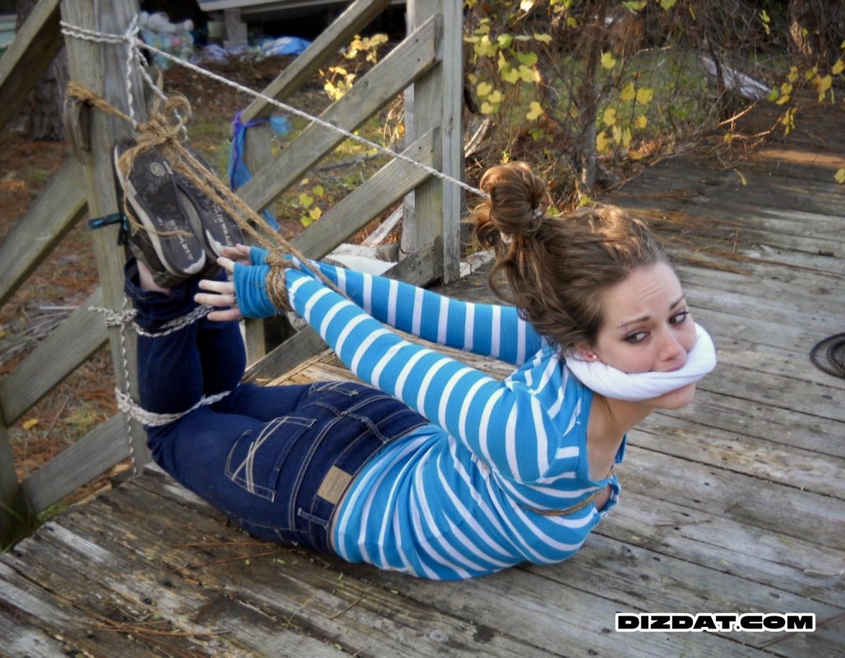 DizDatBondage's tweet photo. Brittany goes camping and things take a wild turn ❌ Full video on my Clips4sale store  #bondage #did #damsel #damselindistress #ropebondage #gagged #tiedup #outdoorbondage #bound #bdsm #kink #fetish #clips4sale #c4s #AnthonyPeters #dizdat

https://t.co/6Ft43rv1X3 https://t.co/NH2jWOkxJA