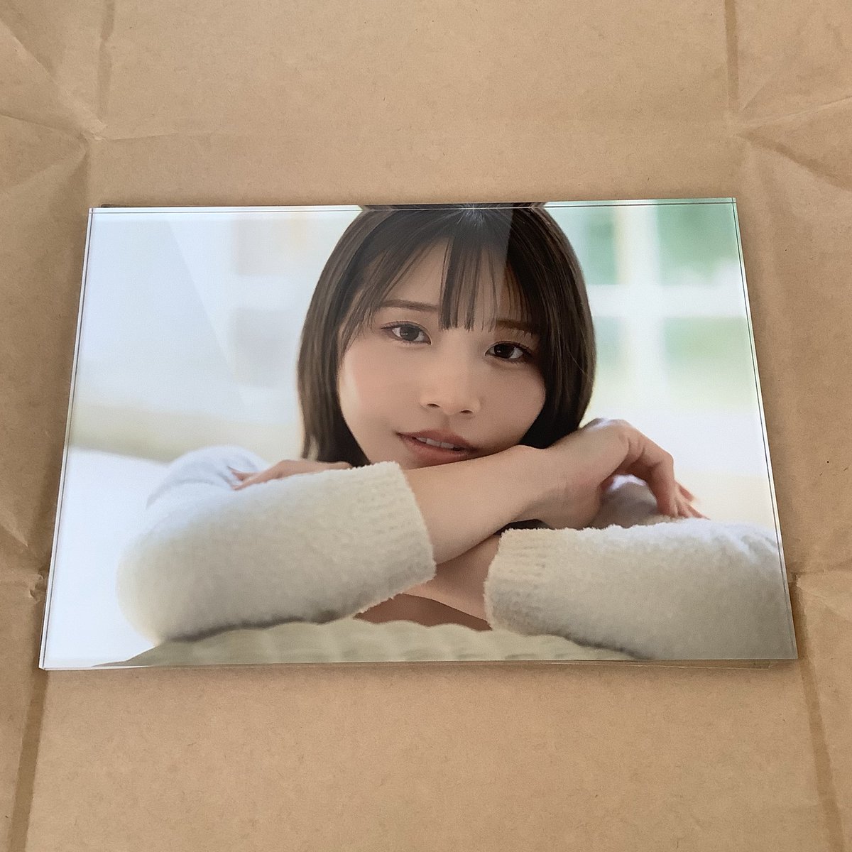 河北彩花 さんの写真展?で購入したアクリルパネルが届きましたぁ 