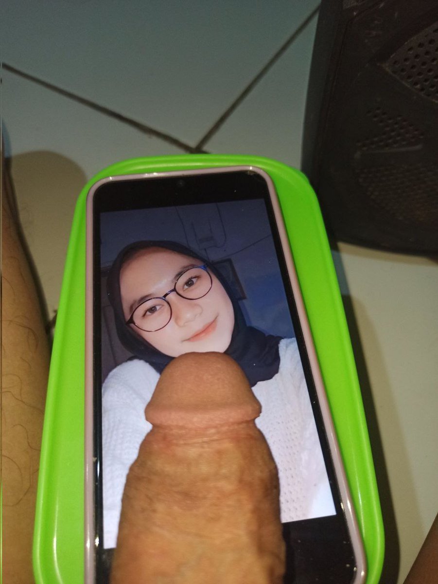 Raarra2402's tweet photo. Ayo dong jadiin rara bacol kalian
#kontolin #kontolinfotoaku #pejuhin #crotin #bacol https://t.co/xYGNvIkWIY