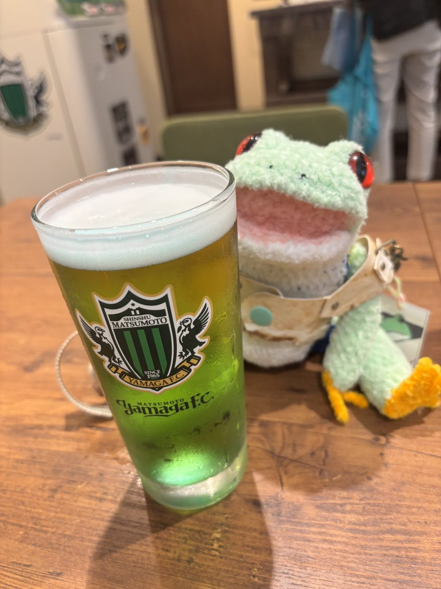 abe_the's tweet photo. 松本来たなら山雅ビール🍺
#松本カエル祭り https://t.co/Xf11R0dkEY