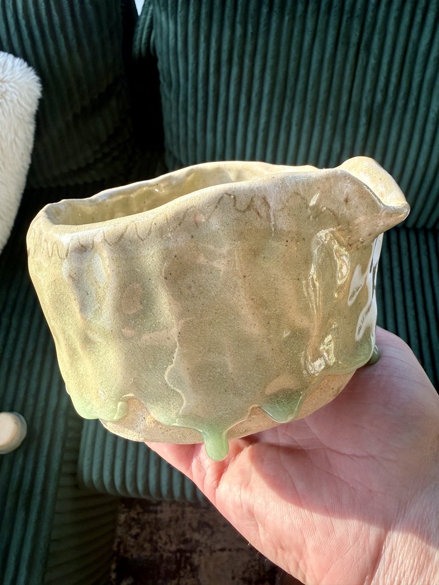 GalileoTea's tweet photo. Making pottery to make tea drinking more fun :) might hit the online shop soon 👀🤫 https://t.co/tfUcwW8vqa