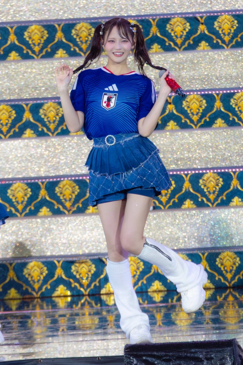 papiyonkun2's tweet photo. 高松瞳さん、日本代表確実か...？

ライブで見せたW杯衣装が話題にwww https://t.co/XMG1ibfRrP