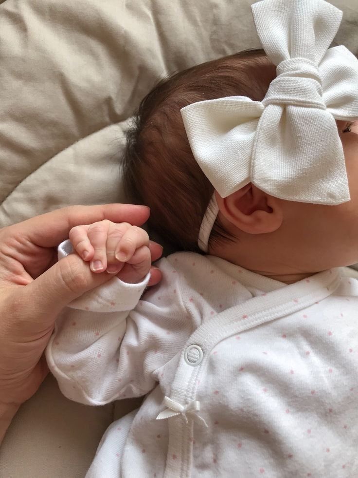 DaellaTargary3n's tweet photo. With love and joy, I am happy to announce that Aemma Velaryon was born in the early hours of the 21 of June. 

Mother and Baby are both healthy. https://t.co/iNuyvLAdwv