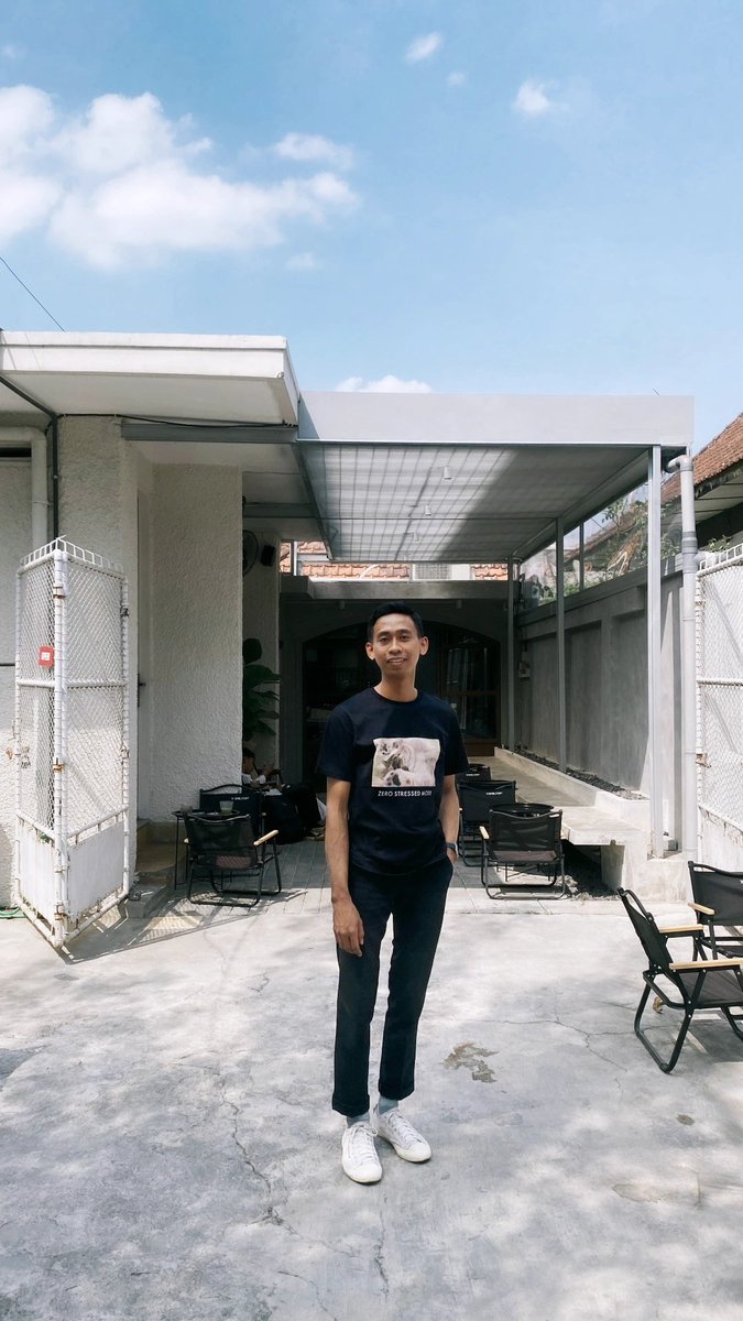EaudeParfume_'s tweet photo. Dirty lattenya best. ✨️

📍Little Lawu Coffee. https://t.co/dx91ggThqE