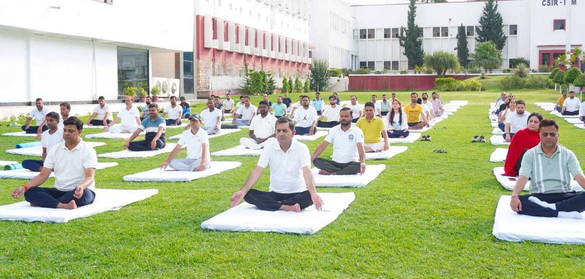 csiriiim's tweet photo. Celebrating 12th International Yoga Day at the CSIR-Indian Institute of Integrative Medicine (CSIR-IIIM), Jammu

CSIR-IIIM, Jammu enthusiastically observed International Yoga Day, reaffirming its commitment to holistic health, mental well-being, and the timeless wisdom of yoga. Scientists, researchers, officers, staff members, and students came together to participate in a rejuvenating yoga session, embracing the message of harmony between mind, body, and spirit.

On the occasion, Director, CSIR-IIIM Jammu, Dr. Zabeer Ahmed, highlighted the importance of integrating yoga into daily life for better physical fitness, mental resilience, and overall well-being. He emphasized that yoga is not just a form of exercise but a way of life that promotes balance, discipline, and a healthier society.

#InternationalYogaDay #YogaDay #YogaForOneEarthOneHealth #CSIR #CSIRIIIM #Jammu #DrZabeerAhmed #Wellness #HealthyLifestyle #ScienceForSociety #YogaForWellbeing