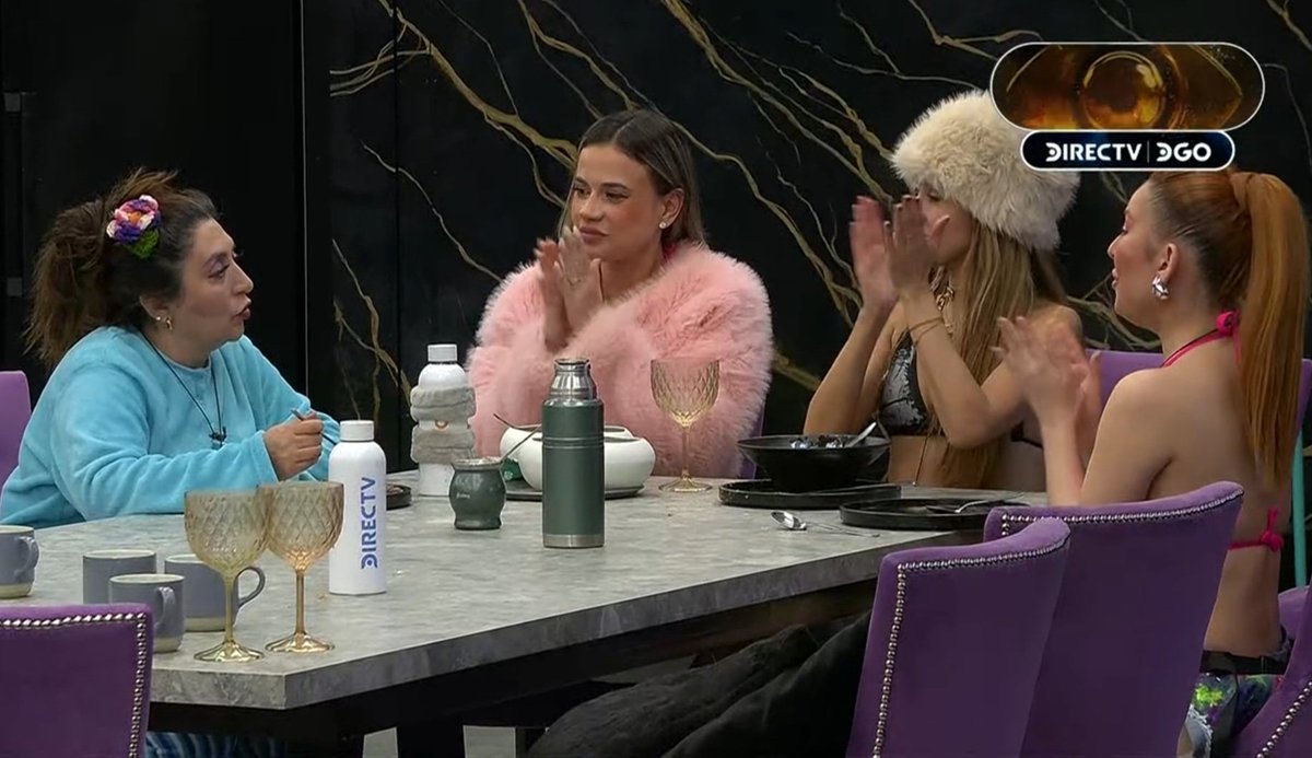 Agucassa's tweet photo. Estas 4 🙌
#GranHermano https://t.co/LcVa88HWVv