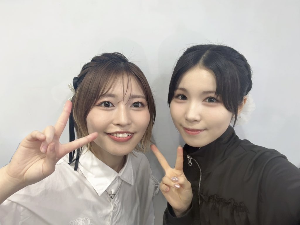 utamille's tweet photo. ✨未来フェス まちだEXPO2026✨

ありがとうございました！
町田でのイベントはいつもあたたかい…☺️🩷💙

鶴川でのイベントも宜しくお願いします🙏

📅10/4(日) 15:00～/18:00～
📍和光大学ポプリホール鶴川

https://t.co/ZgIxRztuKR

#うたミル #うたごえはミルフィーユ
#綾瀬未来 #松岡美里 https://t.co/AZ08PfdxX8