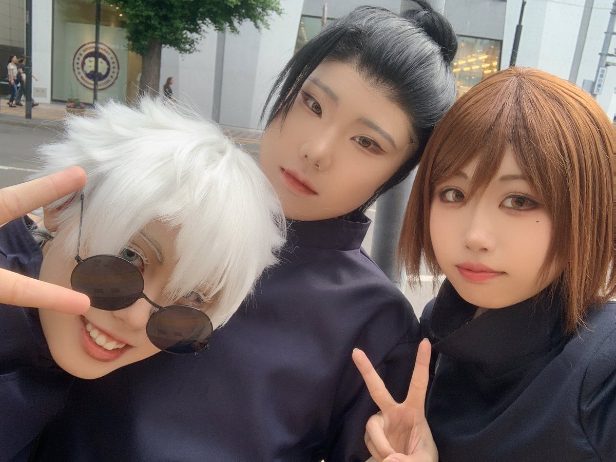 joco_cos's tweet photo. 離脱💨
たくさんの方と交流できて楽しかったです！機会があれば、またご挨拶できますように、、、！！

お菓子、美味しくいただきます！✨

悟@no_00_7_ と、傑@yuchi_cos もありがとう〜っ！！ https://t.co/nEPkADh0Qg