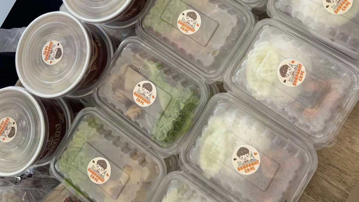 Ohmpawat_Family's tweet photo. Thank you Food Support for OHM PAWAT😋

✨NEXZTER BRIC Superbike 2026 Round 1✨😋@ohmpawatt 

🗓️21.06.2026 
Meal : Lunch 🥘 
Food support By : @ohmpawat_cnfc 

Thank you for your support 🙇‍♀️🧡

OHM AT BRICSBK2026 D2

#BRICSBK2026xOhmD2
#ohmpawat #โอมภวัต
#ยิ้ม5พันของโอมภวัต https://t.co/iqbK2mv9EN
