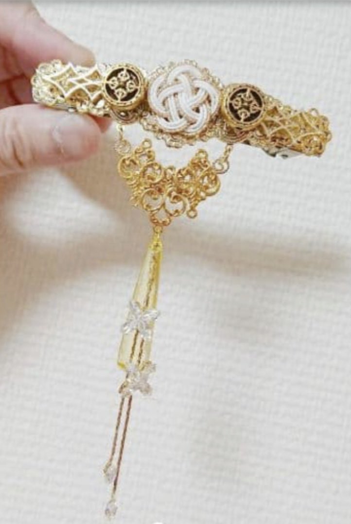 miki114550's tweet photo. 🎀ハンドメイドバレッタ販売中🎀

和風・ファンタジー・アニメイメージの一点物アクセサリー✨

🛒minne👇🏻
https://t.co/54hWsP5Ufo

#バレッタ #ハンドメイド #ヘアアクセサリー #推し活 https://t.co/uQqy4bOpij