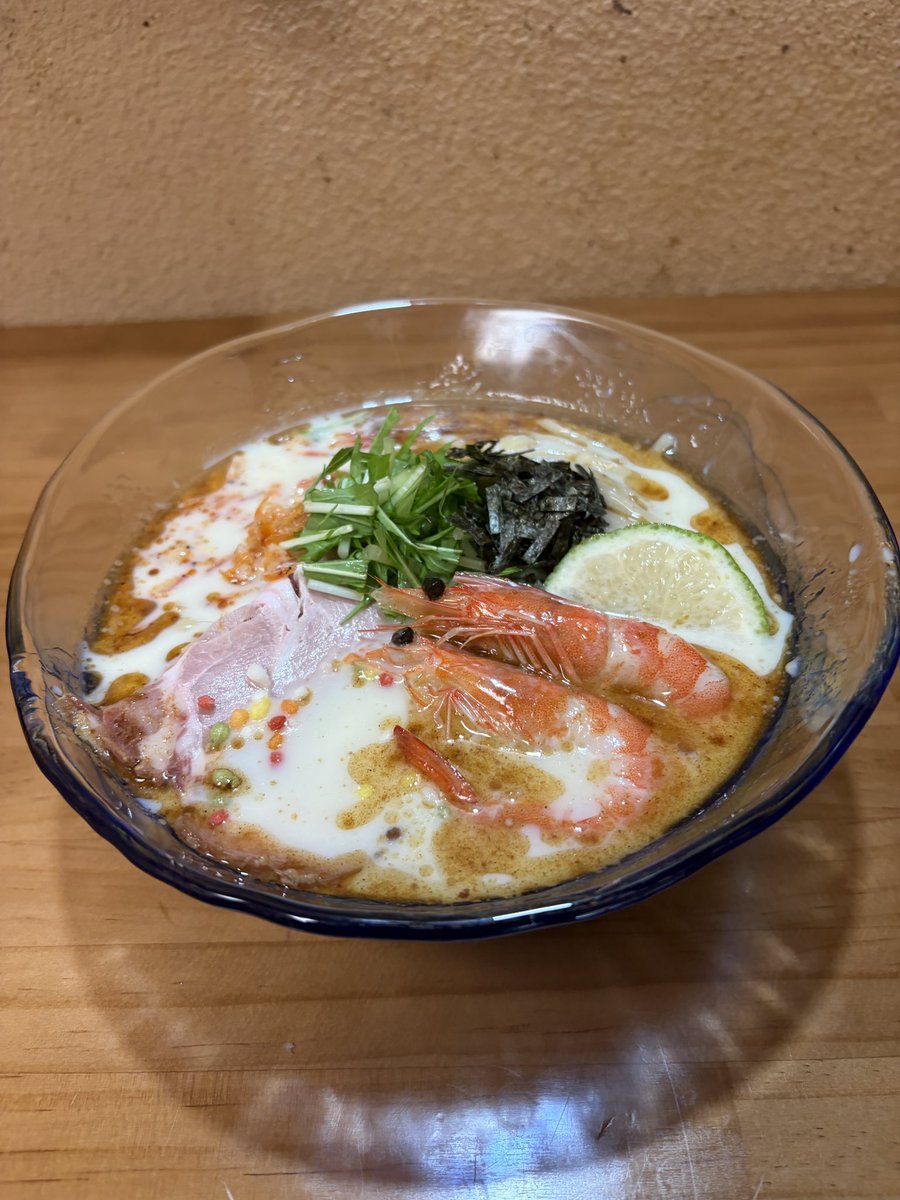 torikatu24's tweet photo. 本日も夜営業ございます🍜

【冷やし豆乳えび塩】

夜も15食限定でご用意しております。

皆様のご来店お待ちしております。

#らぁめん登里勝 #桑名グルメ #桑名ディナー #冷やしラーメン #ラーメン https://t.co/3s8Tr0Z1tk