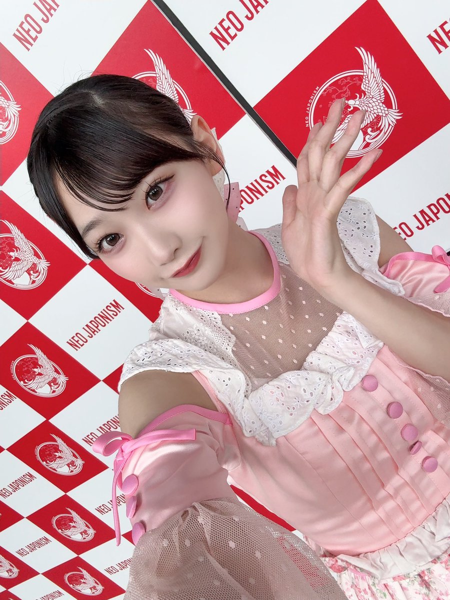 nao_kizuki's tweet photo. NEO JAPONISM PRESENTS 『KASSEN2026』
ありがとうございました😊

ハートブーケ初披露どうだった〜？？
ライブで手拍子を一緒にしてくれて嬉しいだった😌
たくさん黄色見えた〜💛自己紹介の時手もあげてくれてニコニコなった☺️

また会おうね〜💗
大好きちゅっちゅっ💋
#気づいて城月　#たかねこ　#高嶺のなでしこ