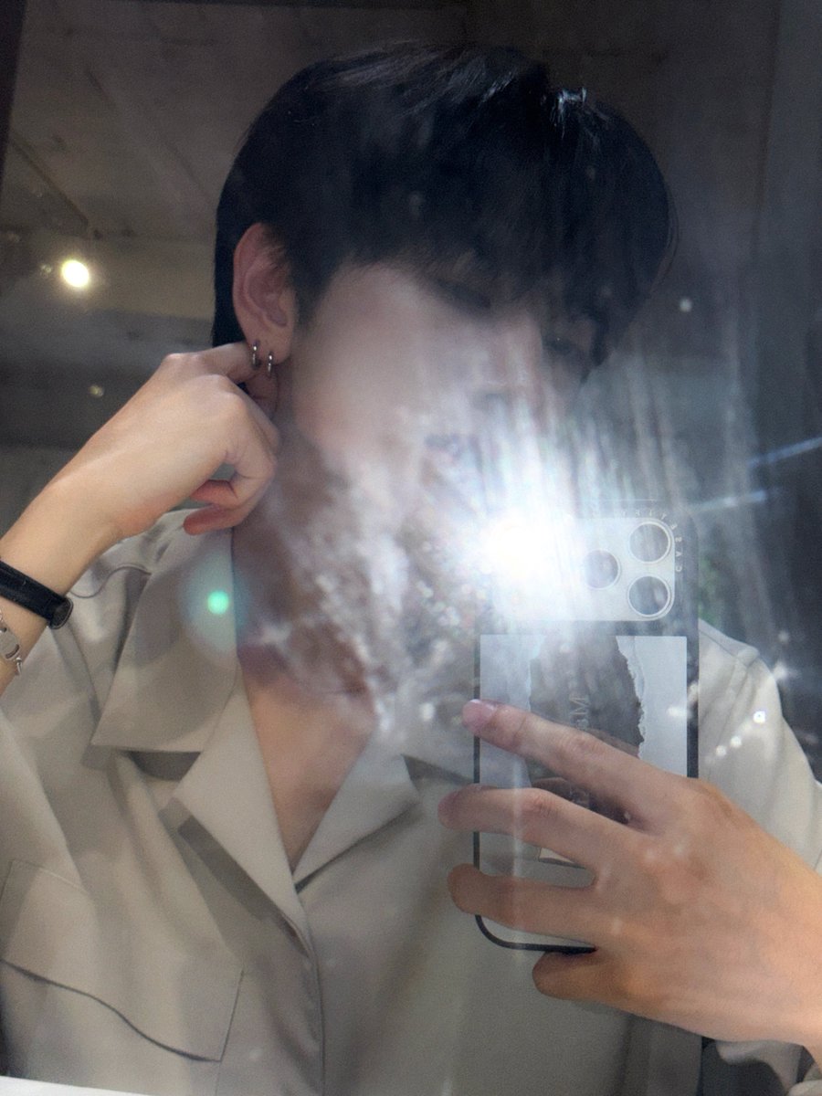 TRENDZ_OFFCL's tweet photo. [#윤우] 시원해져라~🐺🖤

#FROM_TRENDZ #TO_FRIENDZ #TRENDZ #트렌드지 https://t.co/oPpbTtekUH
