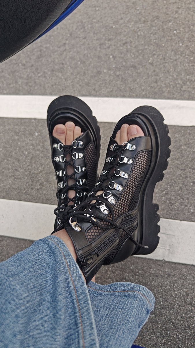 combatant0901's tweet photo. 可愛くて気に入ってる
気に入ってるんけど！

妥協せずにＳサイズ買えばよかった⋯😇 https://t.co/ajdXKWHylS