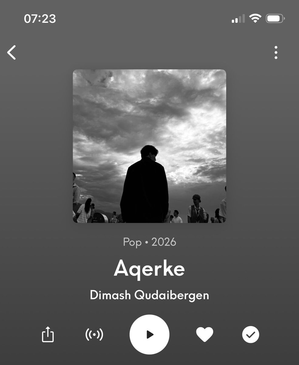 giovanna14917's tweet photo. @dimash_official Stupendo video che riporta agli anni ‘60 gioia e libera!!!! https://t.co/PURtYi8J7j