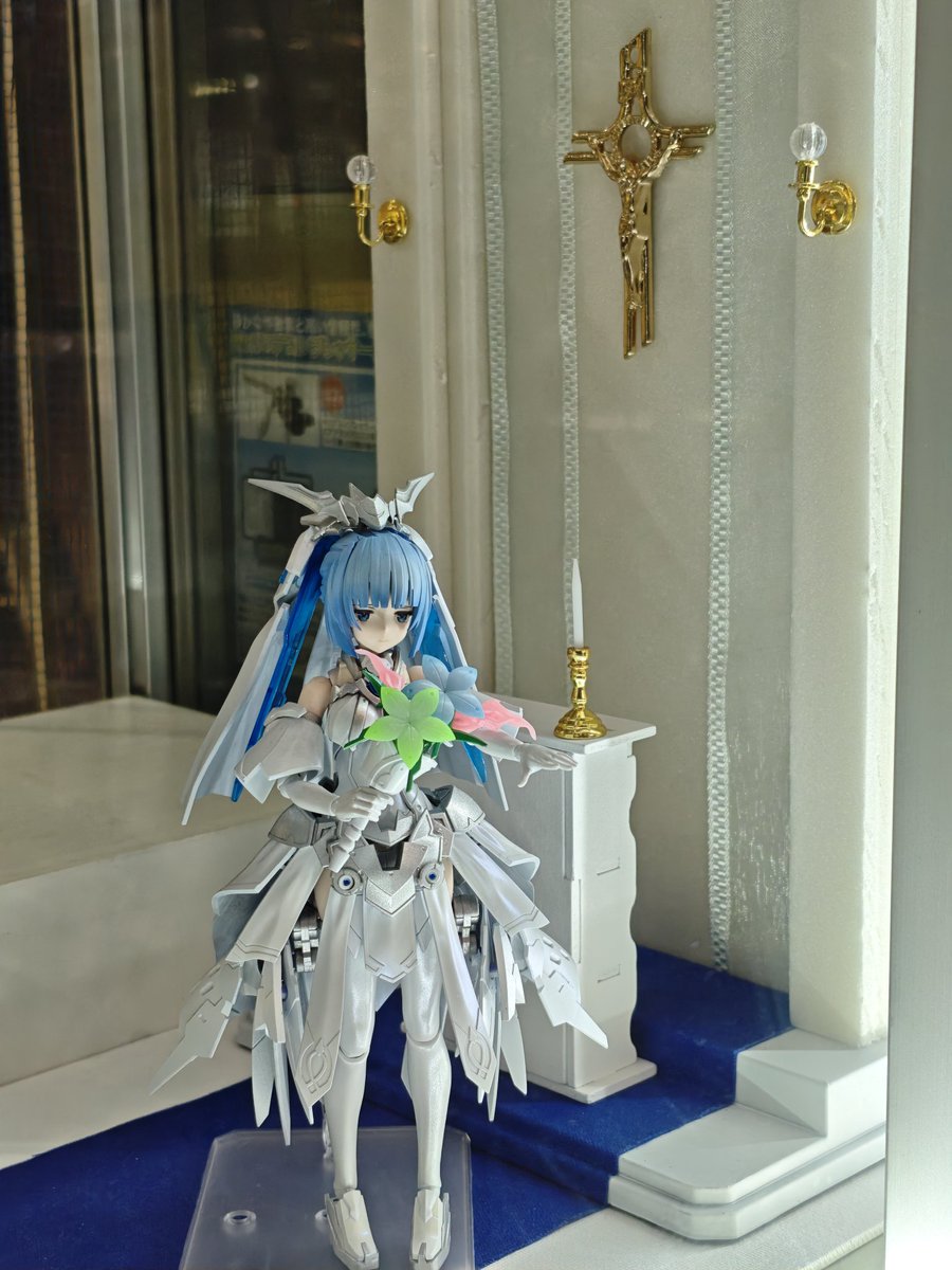 misuzu_3's tweet photo. キッズドラゴンさんのコンテスト、新作のミコルルでエントリーしてきました！
レギュレーションサイズは守ってますが、下段がひな壇になってるのを忘れていたのでビネットは横置きです😅
北海道ホビーショーてゆっくり見られなかった分はこちらで観察していただけると嬉しいです✨ https://t.co/N98JUIB7EM