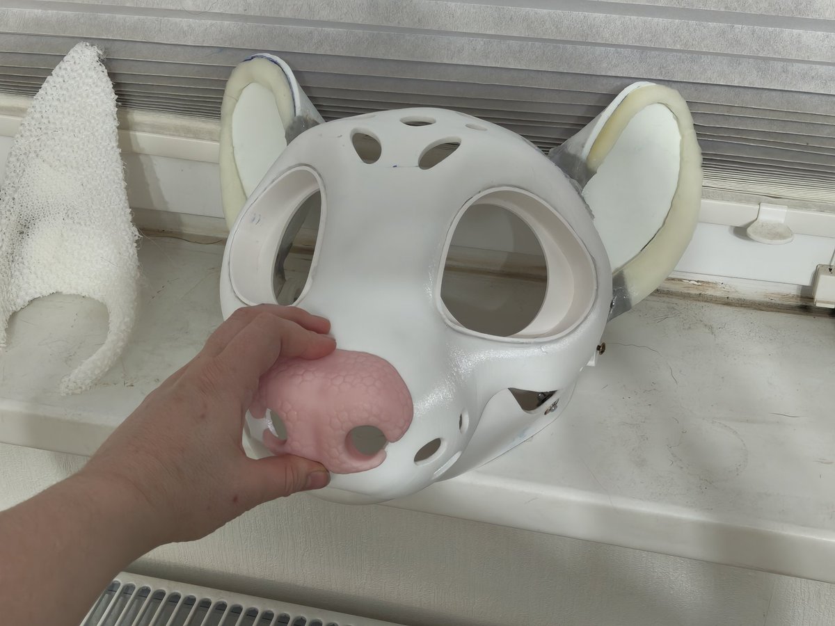CFerretCraft's tweet photo. My boyfriend is making the second fursuit in his life, and I'm helping him craft a little. They made a textured stunning nose. There will be a ferret.

#fursuit #ferret #furry #furryartㅤㅤㅤ #ferret #furryfandom https://t.co/LsDzOON3tA