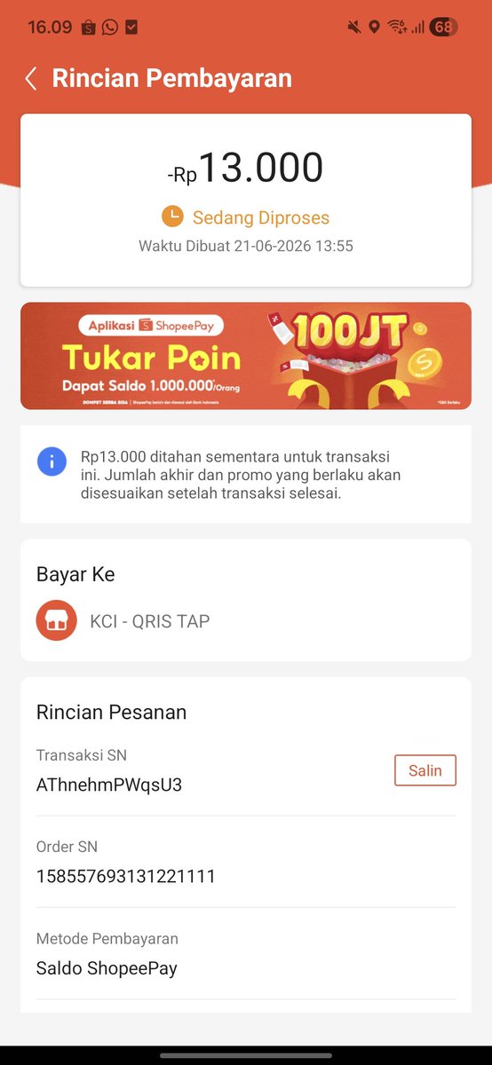 mkilady's tweet photo. @CommuterLine ini gimana ya? tadi pas tap out di stasiun tulisannya berhasil tp sampai skrg masih proses kyk gini https://t.co/O4z92rAh6I