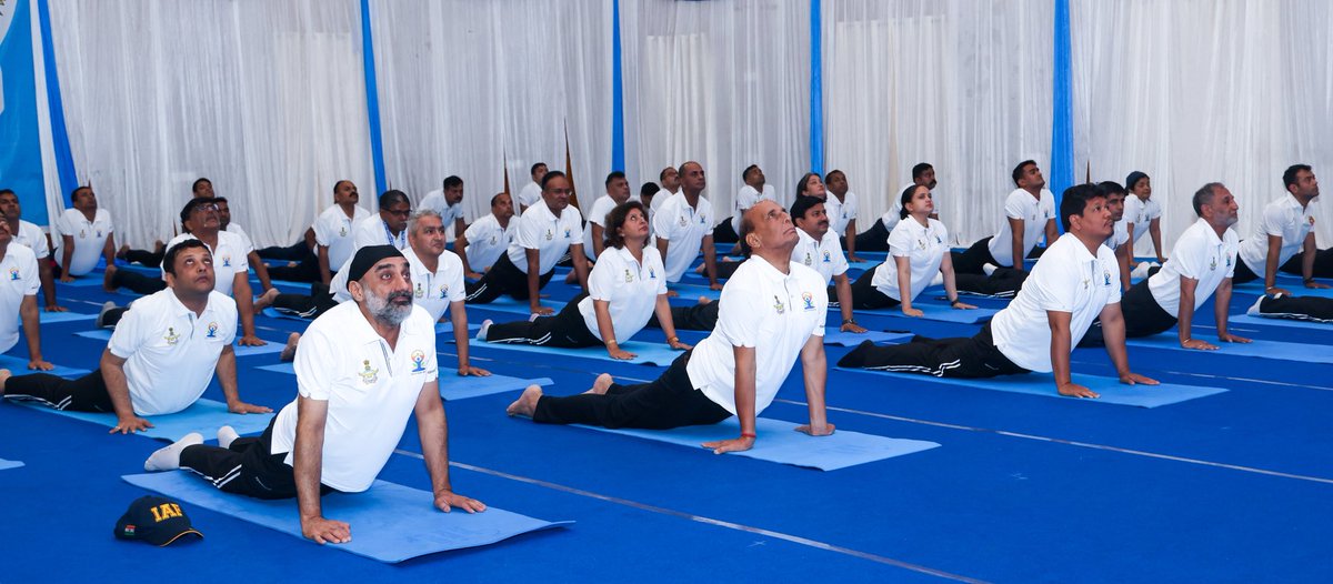 rajnathsingh's tweet photo. Attended the International Yoga Day celebrations at Eastern Air Command in Shillong. Yoga brings the entire humanity together as it unites the people across the country and continents. I urge everyone to make Yoga an integral part of their routine. https://t.co/CeYIchEsEg
