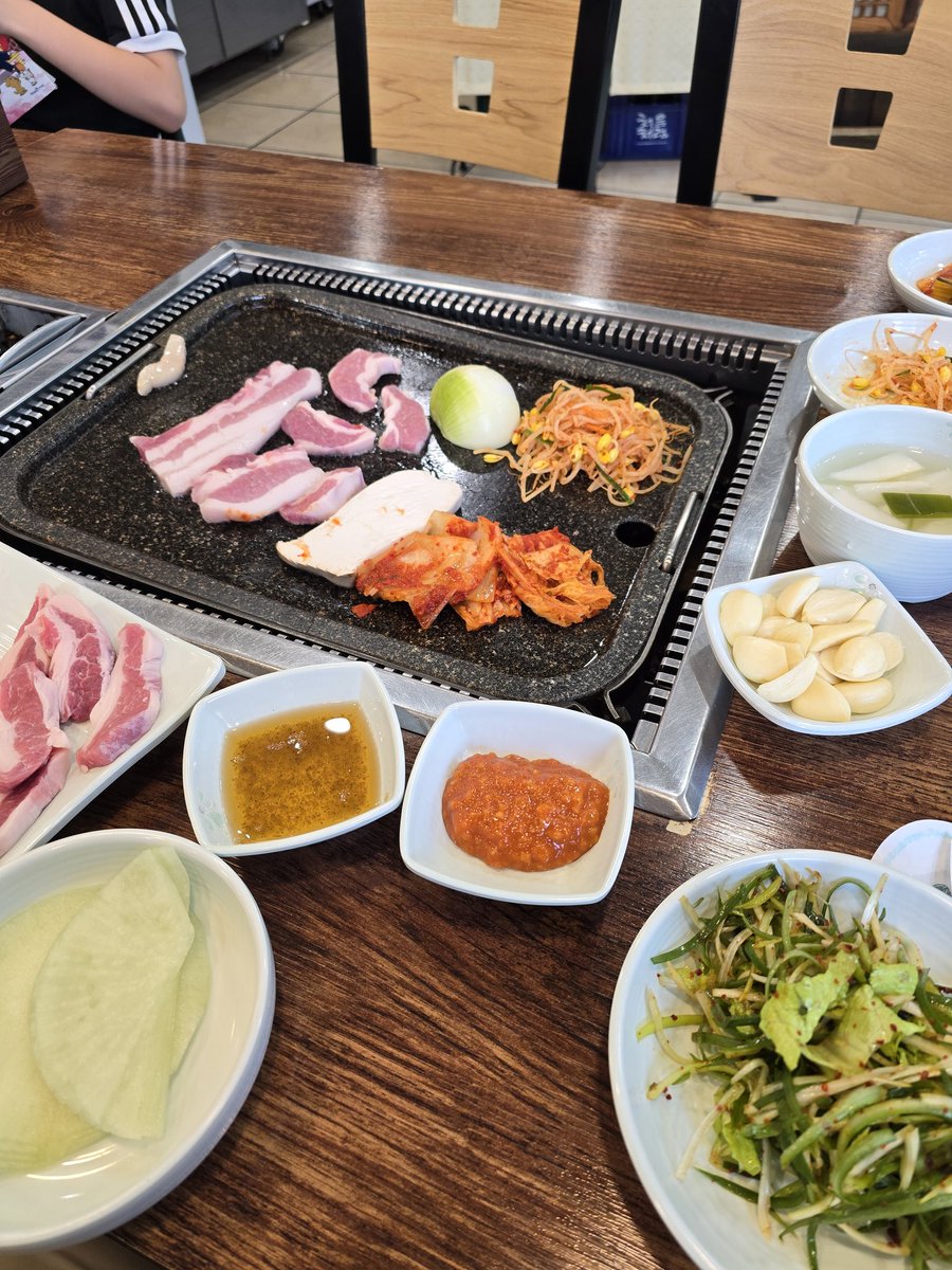 knep123's tweet photo. 오늘의 아침 https://t.co/z2jn4RpuBo
