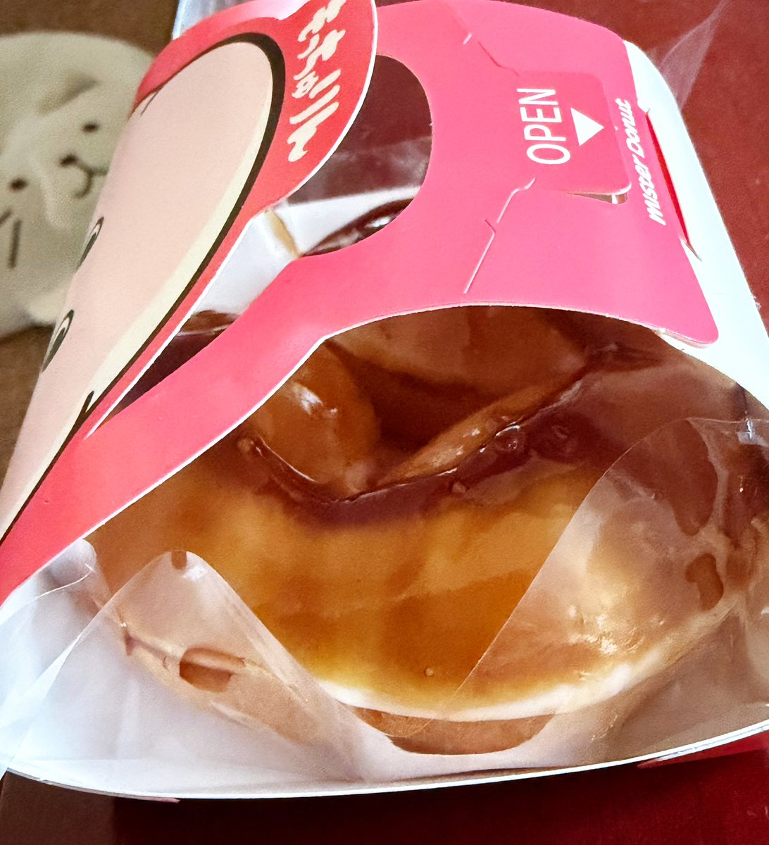 beika_701's tweet photo. 昨日のもっちゅりん。外側はふっくらして中はもっちり。ポンデケージョのような食感でした。みたらし美味しかったけど鼻にたれ付けまくってしまった😅子供かよ https://t.co/RgWqikn7hf