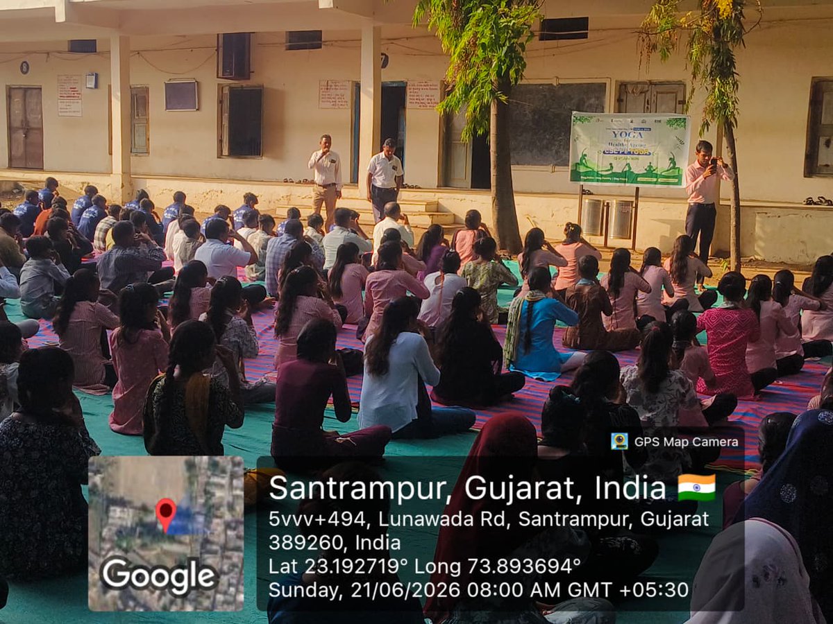 CSCGujarat's tweet photo. Making fitness a community habit! Incredible response to today’s Yoga session. @cscegov_ @CSCSPV_Health @cscgujarat #IDY2026 #CSCpeYOGA #YOGAwithCSC https://t.co/snEkIRGRdO