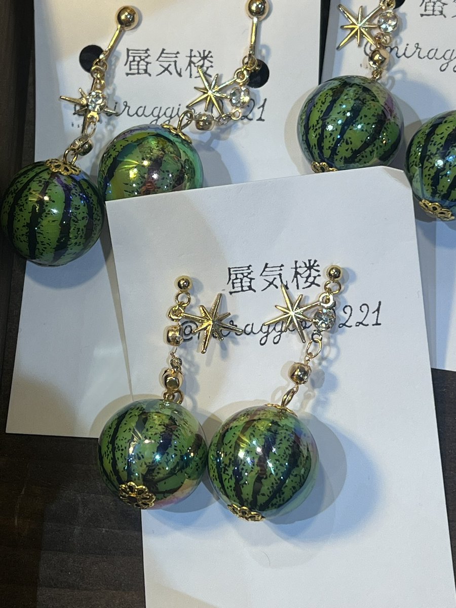 miraggio3333's tweet photo. すいかはじめました🍉 https://t.co/6X15DiF0yC