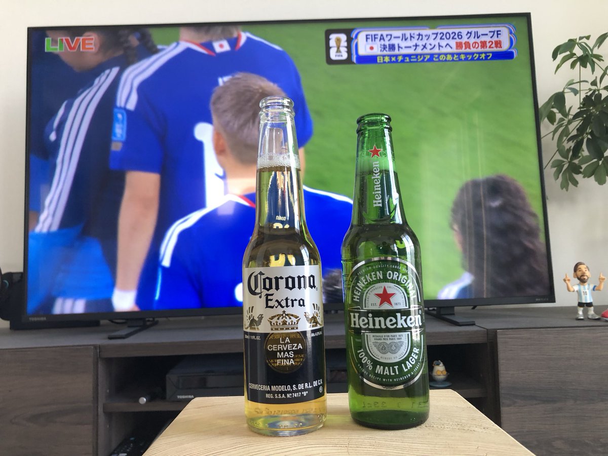 tk_atleti2011's tweet photo. サッカーのお祭りには瓶ビール🍻
理想的な展開、このまま行こう！！ https://t.co/xBcNuegU9O