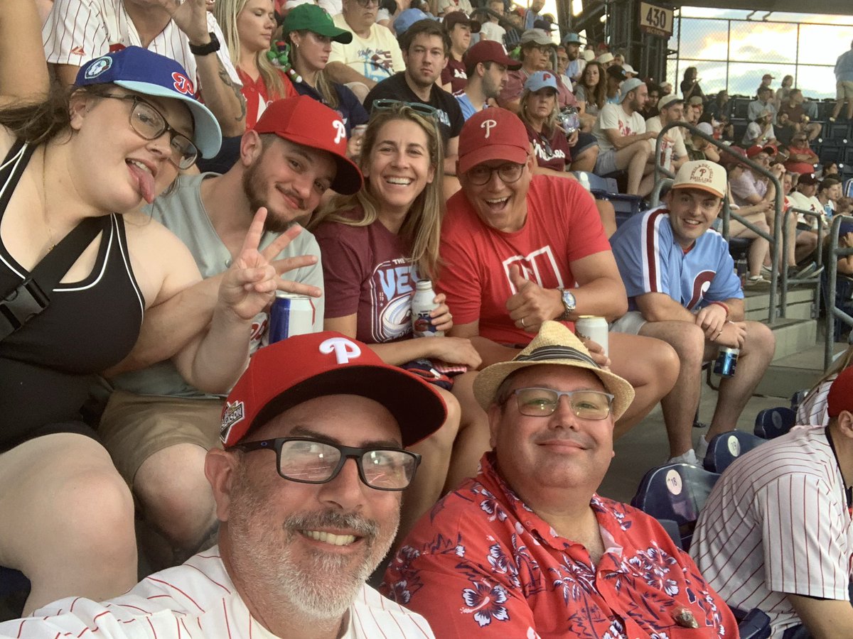 LarryBackyardBQ's tweet photo. @jelynchjr @PHLY_Sports 
Wonderful time today. https://t.co/Z6rLfZ3imQ