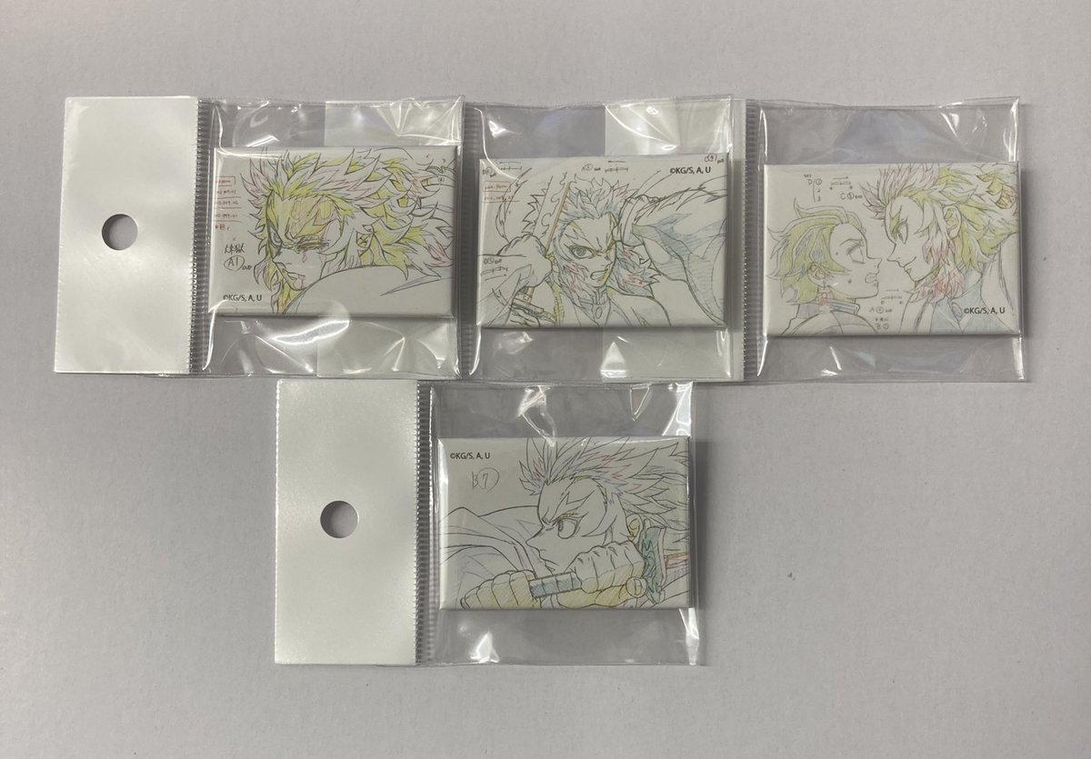 入荷情報】 鬼滅の刃 原画コレクションランダム缶バッジ 煉獄杏寿郎 