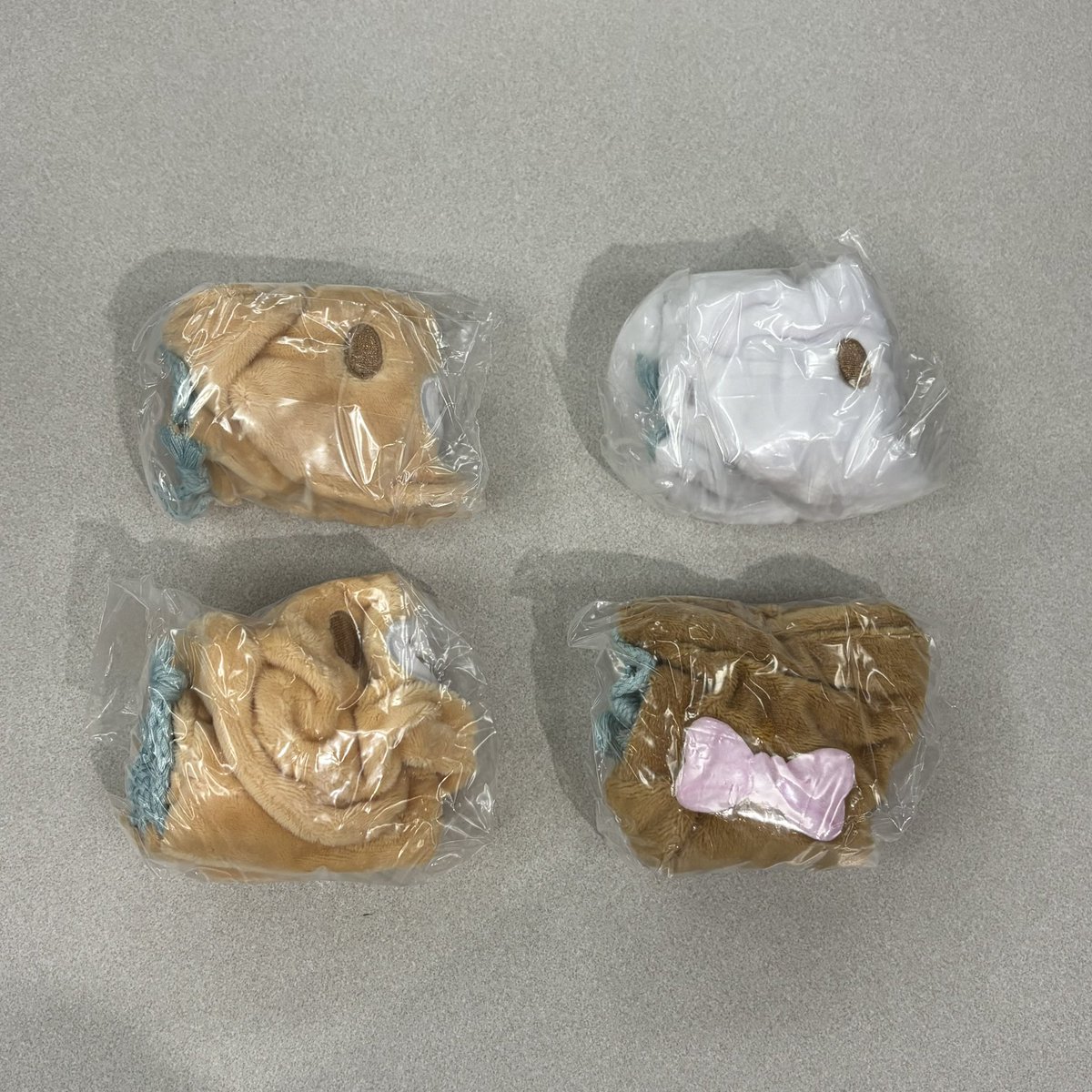 gaeuloive's tweet photo. シナモロール ふわふわ巾着 カプセル ガチャガチャ 交換

譲→カプチーノ×2 みるく モカ

求→シフォン エスプレッソ

まとめて交換可能な方のみ
郵送希望です📮
お気軽にお声掛けください。 https://t.co/fvIpezo7VT