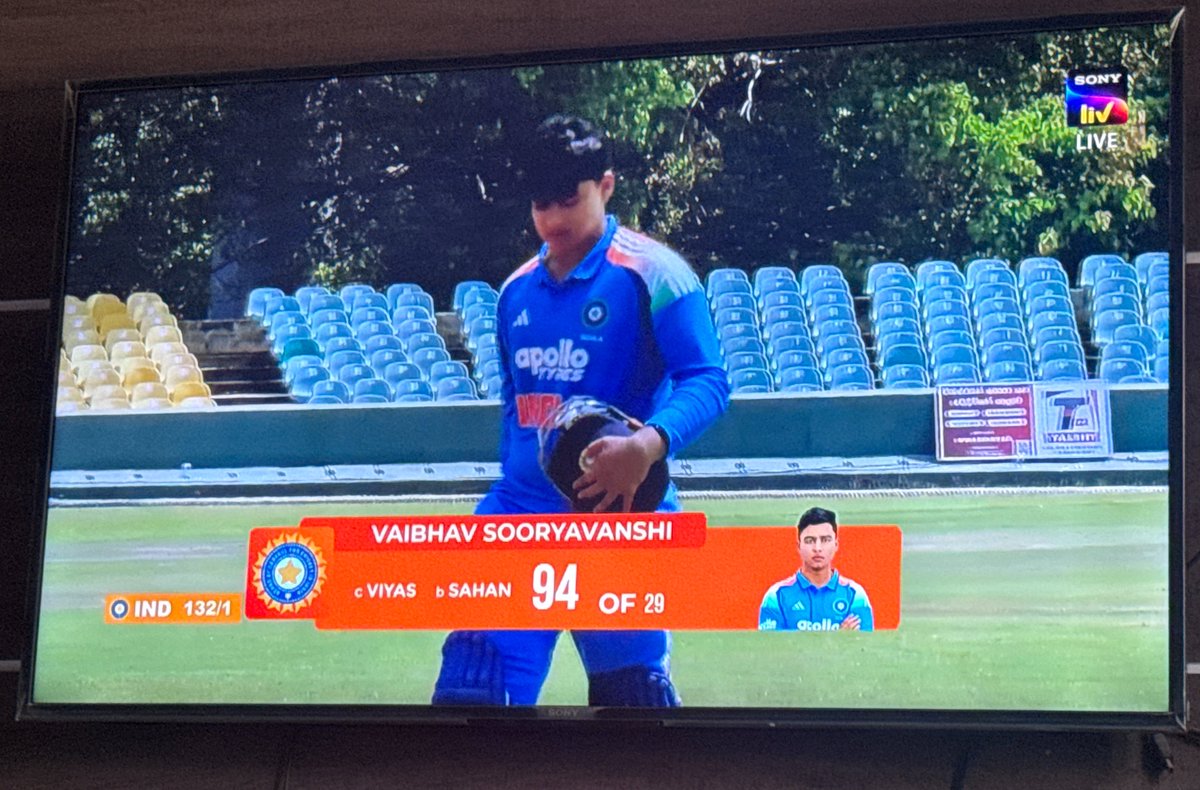 Bihar_se_hai's tweet photo. Stand up and applaud , this boy from Bihar again gave his haters run for their lives 

What a knock in finals , a knock to remember for ages.  Well played , Vaibhav. https://t.co/kmaYVAFiBz