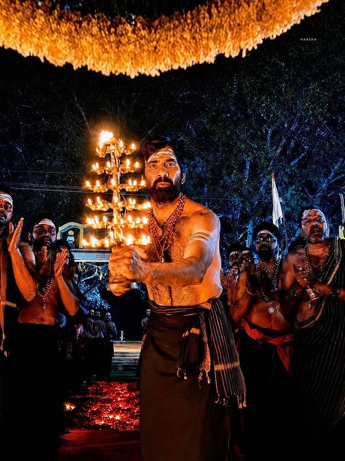 Balaaa1331's tweet photo. @RaviTeja_offl Swamiye Sharanam Ayyappa ❤️🙏 https://t.co/8kOF9CgtJX