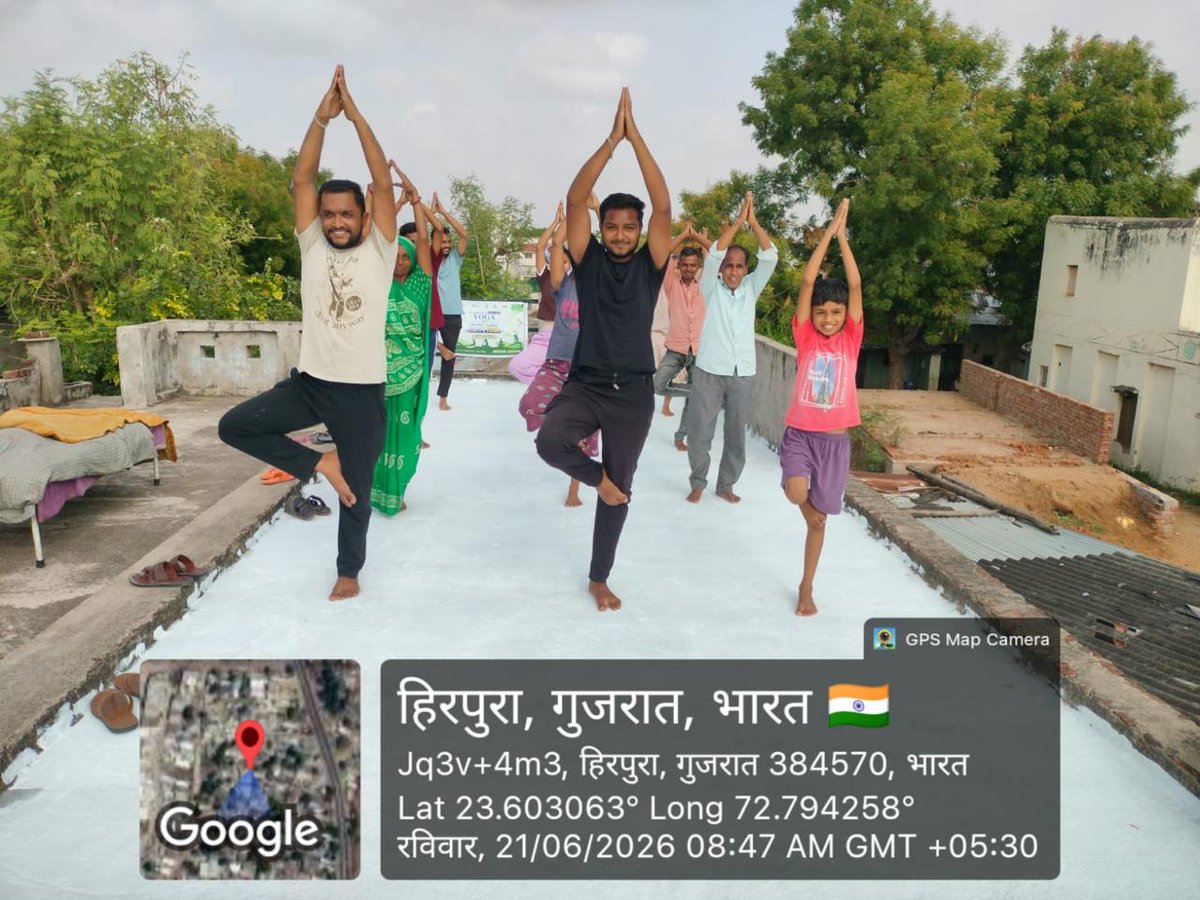 CSCGujarat's tweet photo. Amazing energy today as elders, youth, and children joined our CSC Yoga camp! @cscegov_ @CSCSPV_Health @cscgujarat #IDY2026 #CSCpeYOGA #YOGAwithCSC https://t.co/u2CUI5rHFV