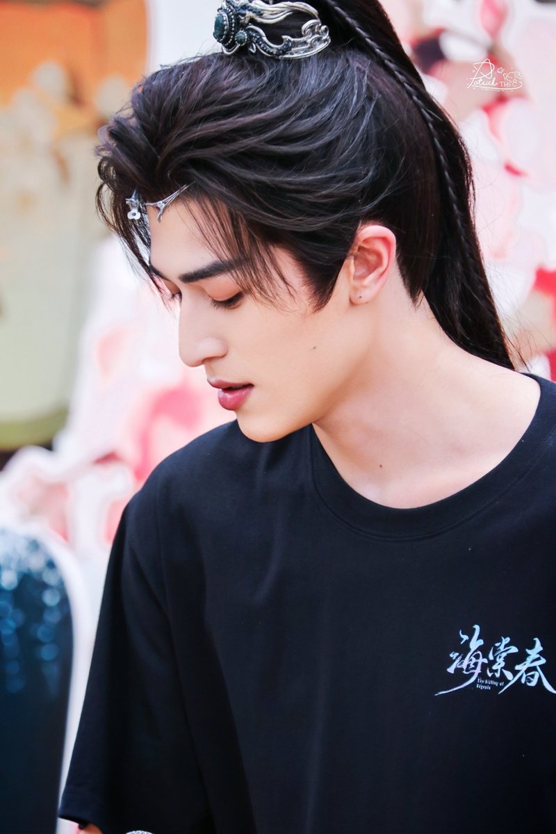 patrick_thfc's tweet photo. 260621 | หล่อระยะประชิด พี่พระเอกแพทริคหล่อจนแดดยังสู้ไม่ได้เลยคับ😍😍 (1)

Patrick As ZhengYan🥳
#แพทริคเปิดกล้องไห่ถังชุน
#TheKillingOfBegonia #แพทริค
#ZhengYan #海棠春 @patrick_pppat https://t.co/m0bsXvVnGY