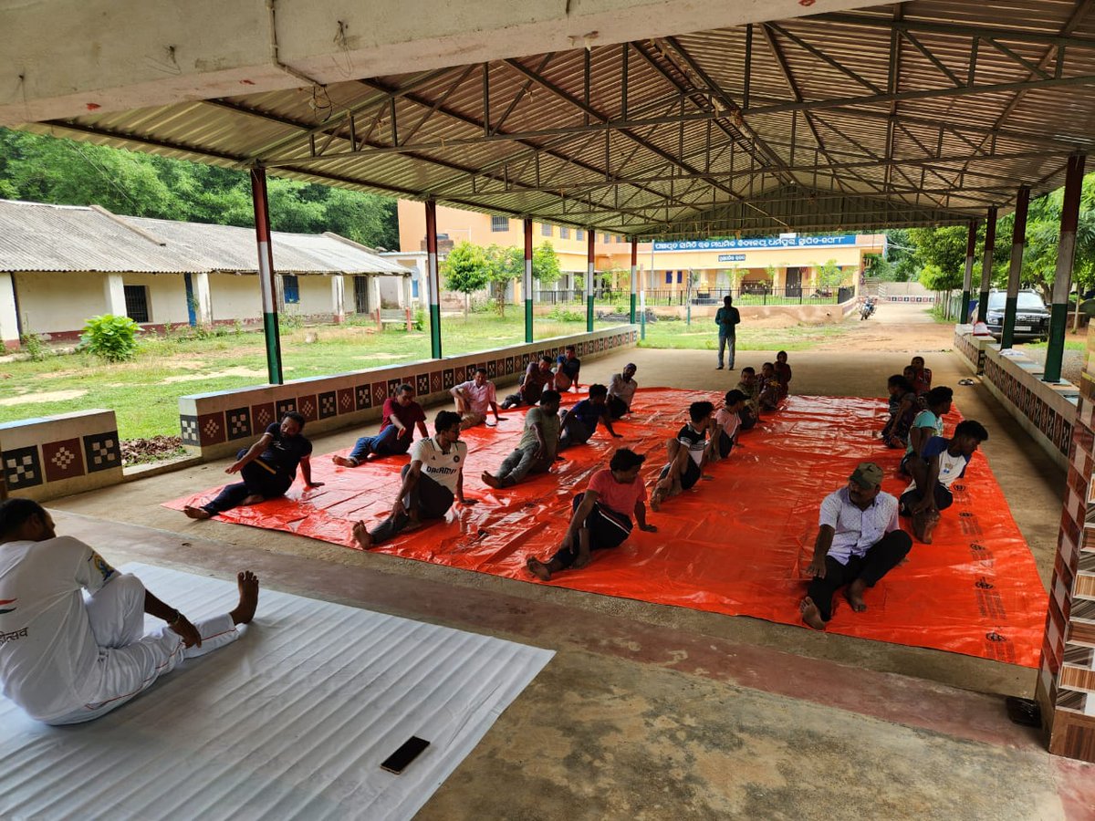 BSuliapada59524's tweet photo. Celebration of International Yoga Day under Suliapada Panchayat Samiti on 21.06.2026
@CMO_Odisha 
@PRDeptOdisha 
@ZP_Mayurbhanj 
@DM_Mayurbhanj https://t.co/8xUQxJgfcq