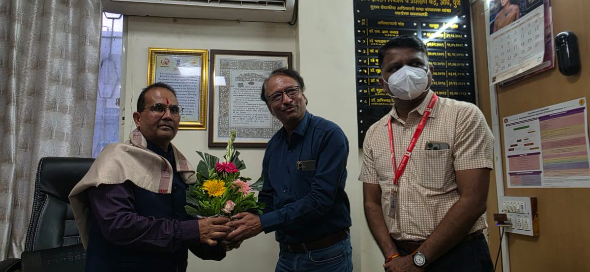 DtopuneR's tweet photo. Mr.Vijay Kumar Sinha,Joint Secretary, MoHFW,GOI,visited DTC Pune(Rural),Uro Hospital,the State TB Training &amp; Demonstration Centre,Pune on 19 June 2026. He reviewed programme activities,provided guidance, appreciated the ongoing efforts towards TB Elimination #TBMuktBharat #EndTB https://t.co/piiXPwCdEz