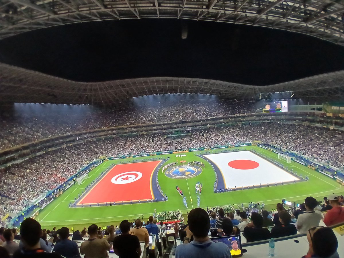 el_fredinho's tweet photo. LLENO en Monterrey 🏆⚽️

El partido 1,000 en la historia de los Mundiales, disputado entre Japón 🇯🇵y Túnez 🇹🇳, recibió 51,243 aficionados en casa de @Rayados.

Estadio repleto y pintado de azul, ya que la mayoría de aficionados apoyó a Japón. https://t.co/7WgOYGpkGp