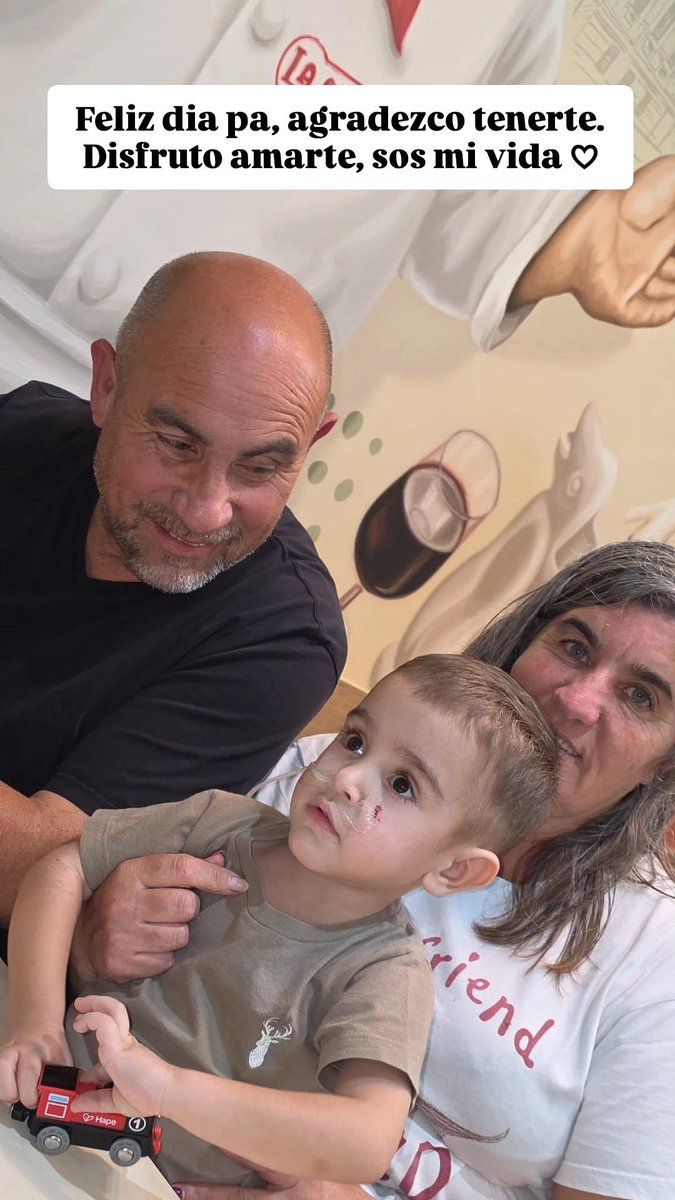 MariiiBidondo's tweet photo. Y feliz dia a todos los papás que dan amor que les nace del alma, ese amor que sana, que sostiene, que contiene y que protege.
Son increíbles y necesarios, los amamos.
A vos papá que estás leyendo ésto feliz en tu dia y a vos que no sos papá de sangre pero si de corazón tambien🫂 https://t.co/WJHr6Sb6Pw