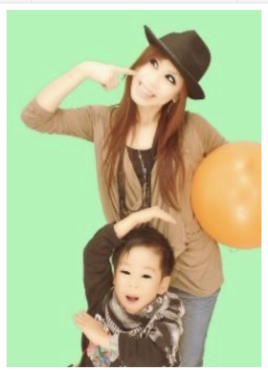 megu10's tweet photo. 家出息子のお誕生日です

お母さん22年目突入です
子育て期間が長すぎます https://t.co/vNir3PvpTN