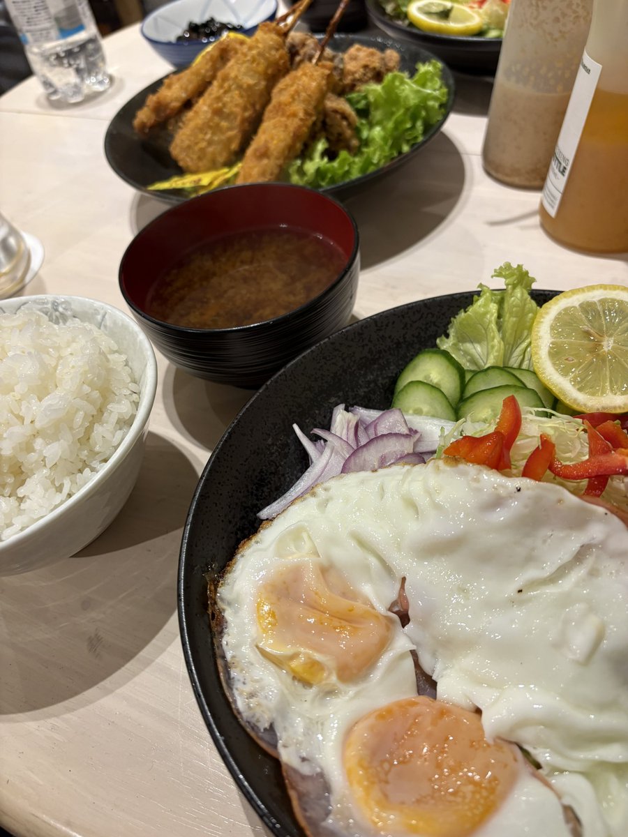 kenjizo's tweet photo. June 21, Sunday 
Kenji and Manami are playing at Izumiya おうちごはん いずみや in Arakawa Yuenchimae 荒川遊園地前
6-8:30pm
Tips for the band 
今日も楽しい夜になりますように〜
#kenjiandmanami #おうちごはんいずみや @dr_manamin https://t.co/rOoyWPpnBq