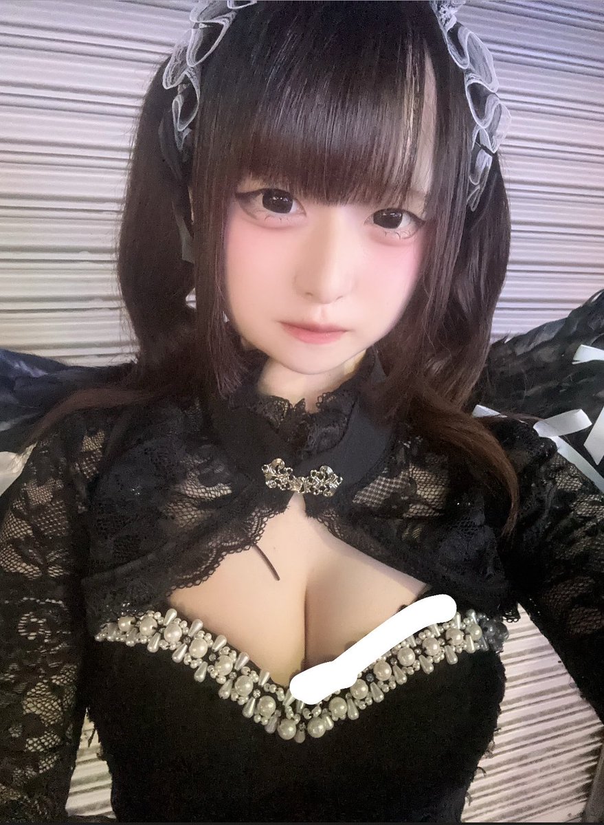 rian_msmr's tweet photo. います！

 #秋葉原  #コンカフェ https://t.co/JzxhRo1zPL